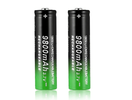 2 st 18650 Högkvalitativt 9800mAh 3,7V 18650 Li-ion batterier Uppladdningsbart Batteri i gruppen Sport & Fritid hos Familjekortet Sverige AB (10257_AZ1032)